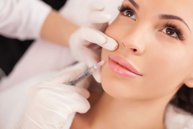 ฟิลเลอร์ Restylane ดีไหม มีคุณสมบัติอย่างไร